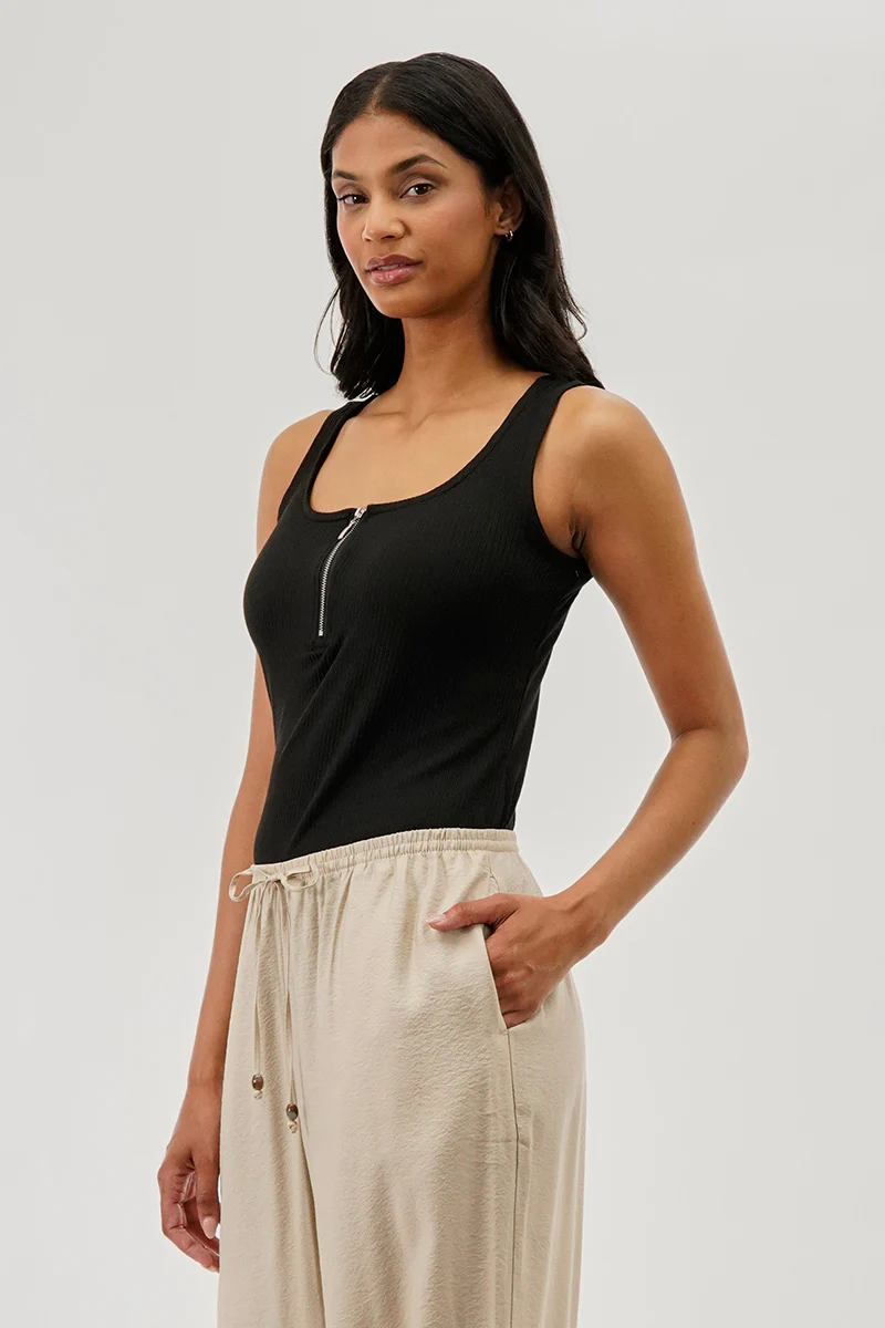 Costa Blanca Ribbed Quarter Zip Tank Top - Black - Image 2