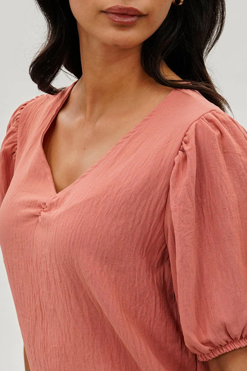 Stylexchange Vintage Puff Sleeve V-Neck Blouse - Coral - Image 4