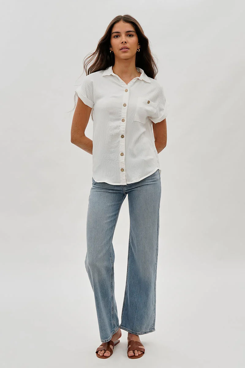 Stylexchange Vintage Short Sleeve Button Down Shirt - White - Image 5
