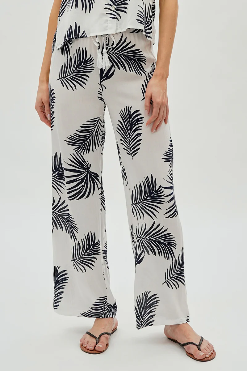 International INC Company Leaf Print Wide Leg Pants - White
