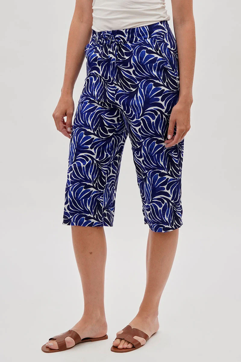 International INC Company Leaf Print Cropped Pants - Navy - Image 2