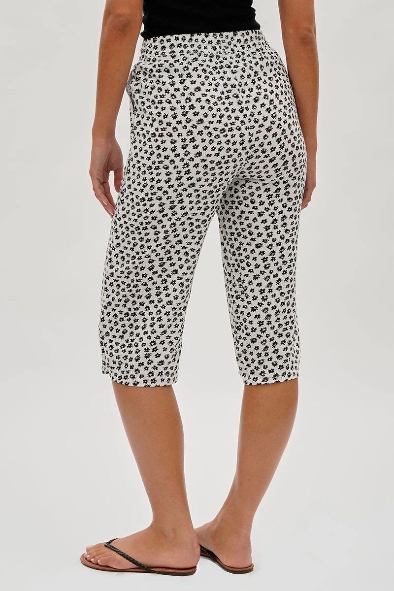 International INC Company Floral Tie Waist Capris - White - Image 3