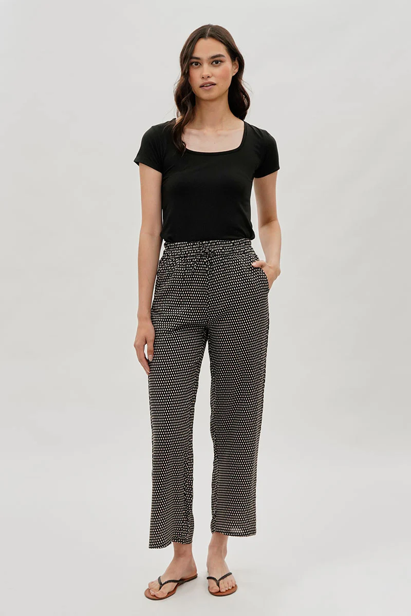 International INC Company Diamond Print Wide Leg Pants - Black - Image 5