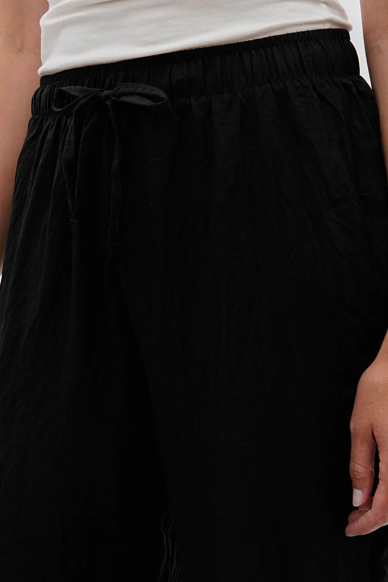 Runaway Bay Wide Leg Tie Waist Pants - Black - Image 4