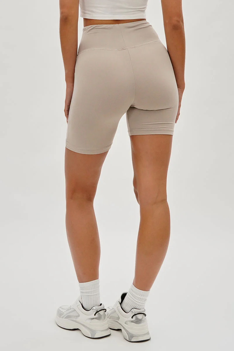 Mikk High-Waisted Biker Shorts - Beige - Image 3