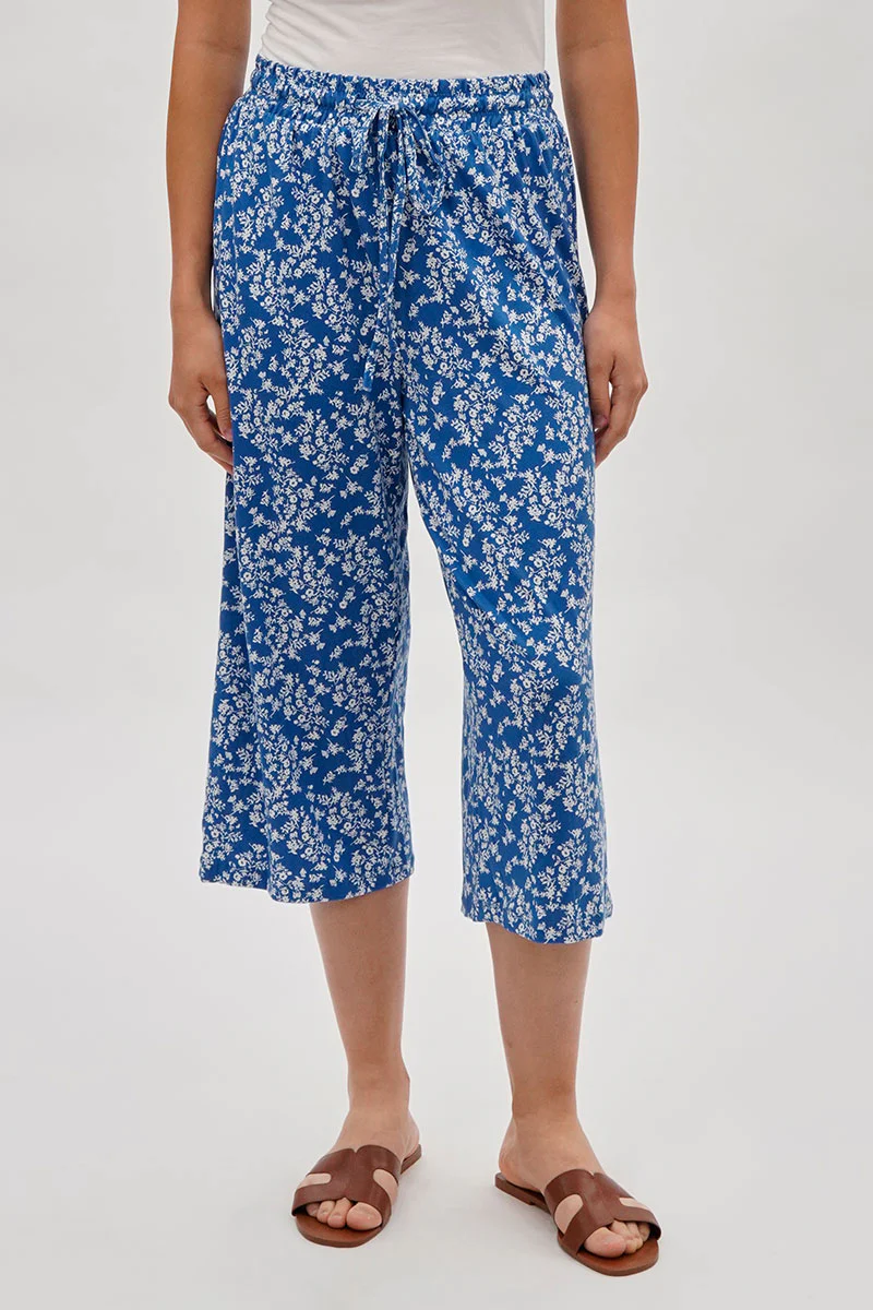 International INC Company Floral Wide Leg Capris Pants - Blue