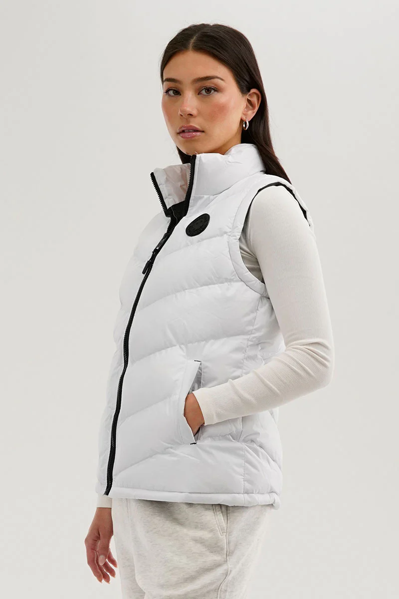 Canada Weather Gear Chevron Puffer Vest - White - Image 2