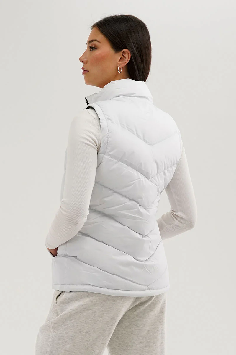 Canada Weather Gear Chevron Puffer Vest - White - Image 3