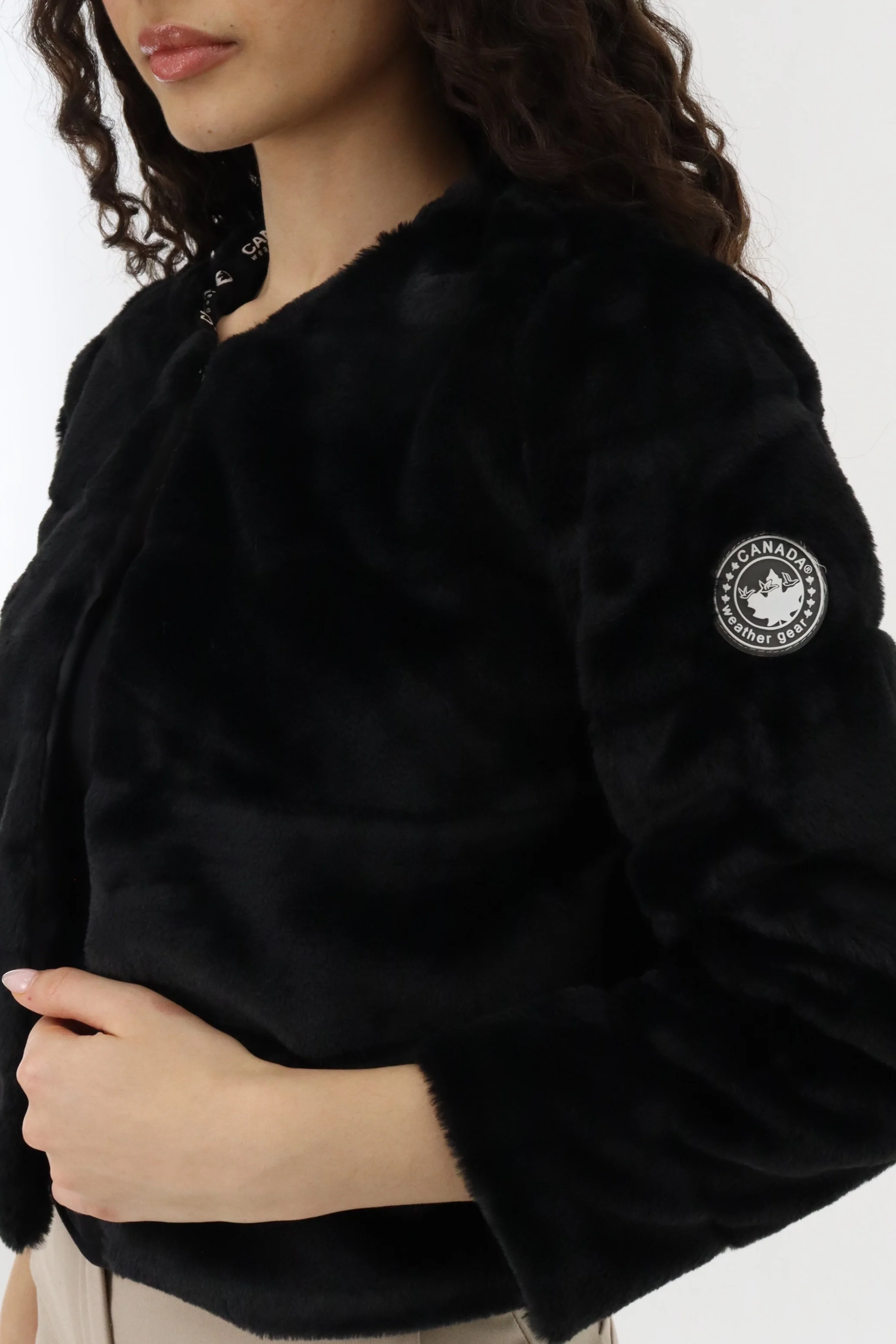 Canada Weather Gear Cropped Faux Fur Lightweight Jacket - Black - Image 4