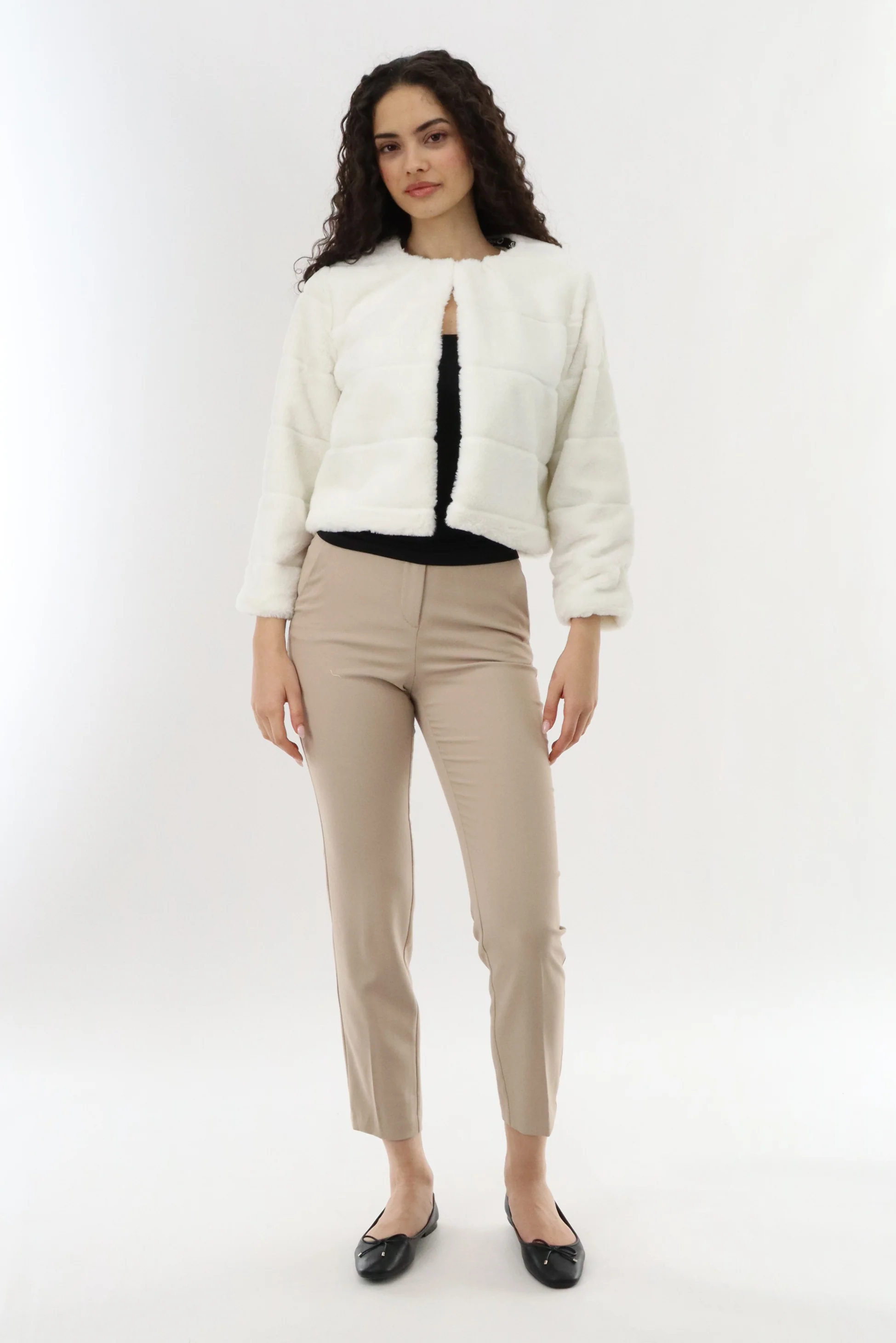 Canada Weather Gear Cropped Faux Fur Lightweight Jacket - White - Image 5