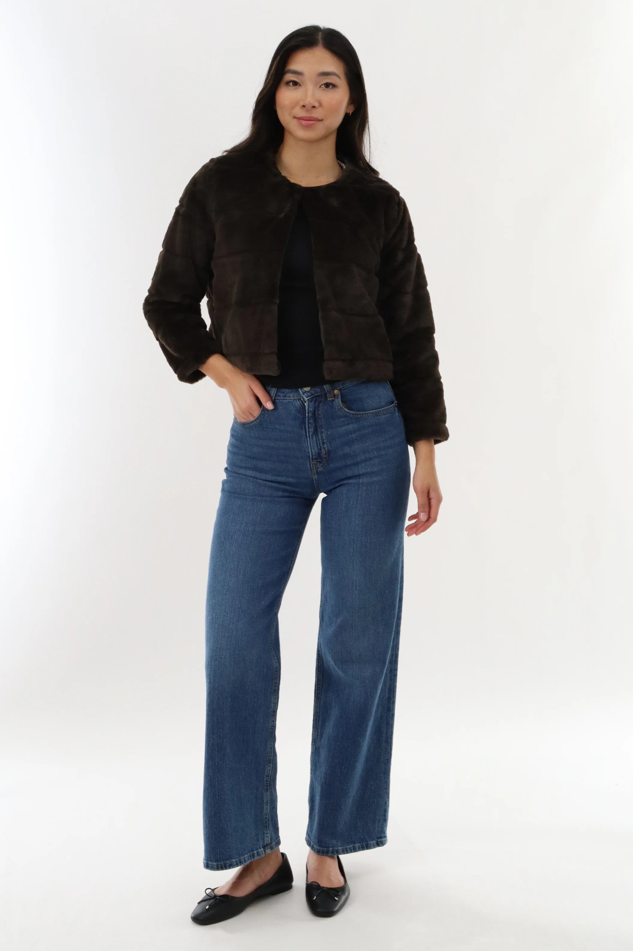 Canada Weather Gear Cropped Faux Fur Lightweight Jacket - Brown - Image 5