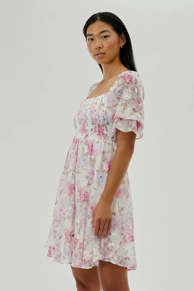 Beechers Brook Floral Smocked Cocktail Dress - White - Image 2