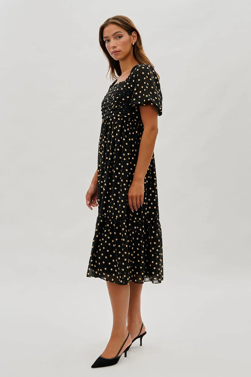 Beechers Brook Dotted Pleated Square Neck Midi Dress - Black - Image 2