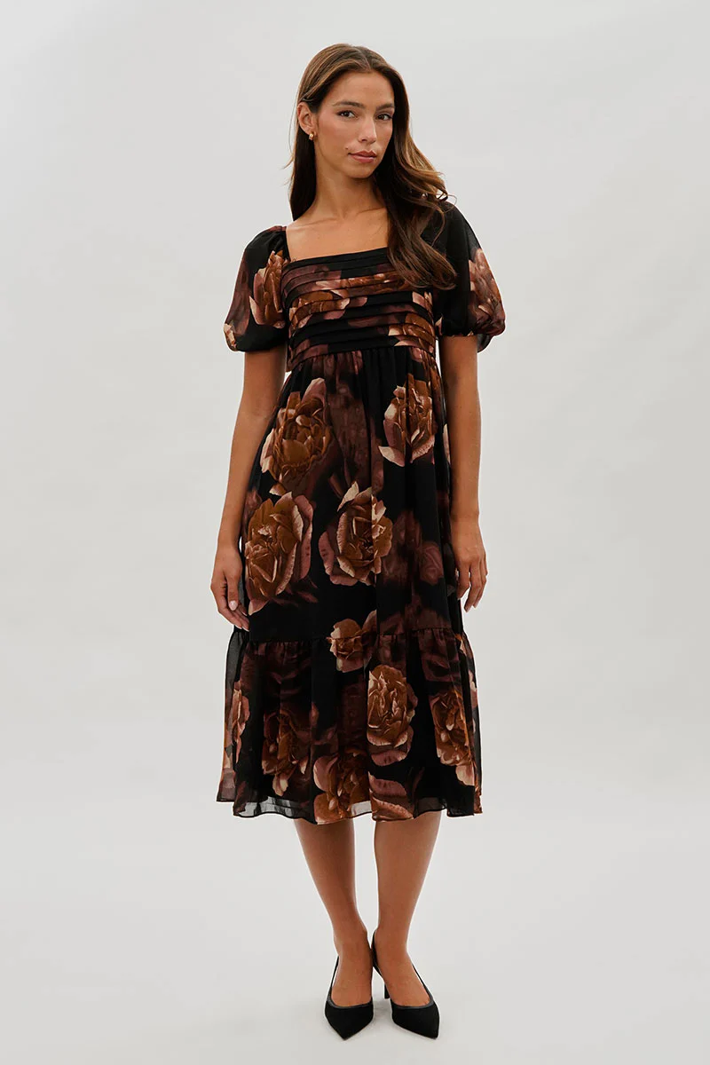 Beechers Brook Floral Pleated Square Neck Midi Dress - Black - Image 5