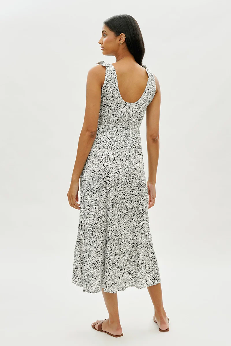 Limite Floral Tiered Shoulder Tie Maxi Dress - White - Image 3