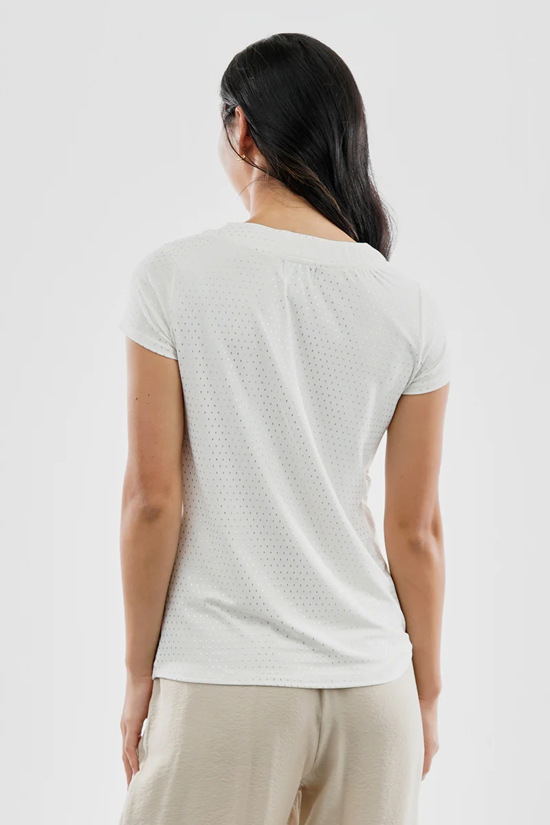 Beechers Brook Patterned Grommet Neck Detail Tee - White - Image 3