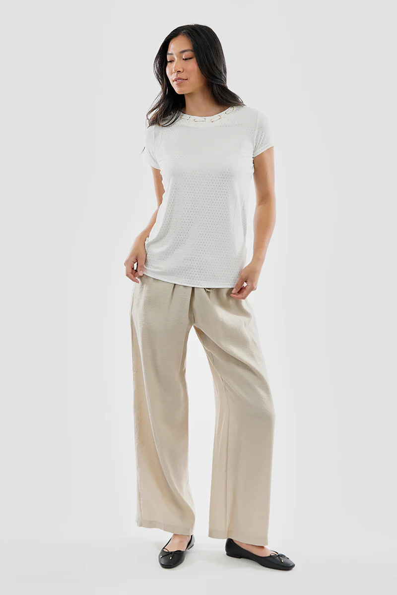 Beechers Brook Patterned Grommet Neck Detail Tee - White - Image 5