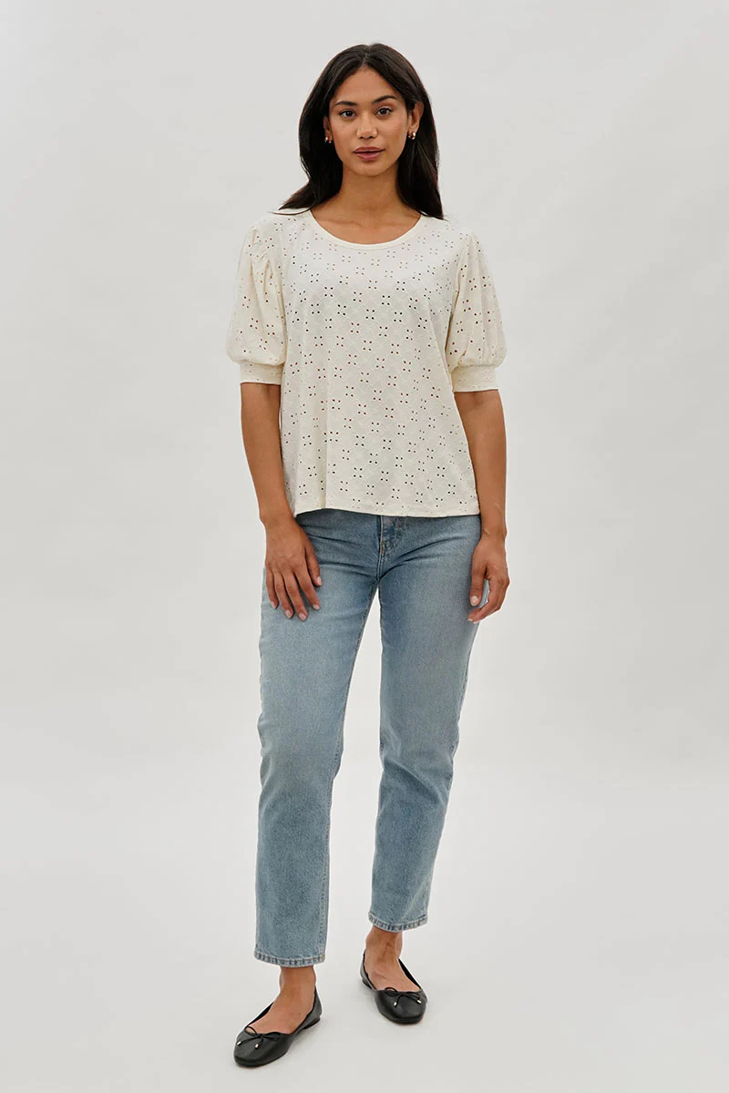 Beechers Brook Eyelet Detail Puff Sleeve Blouse - White - Image 5