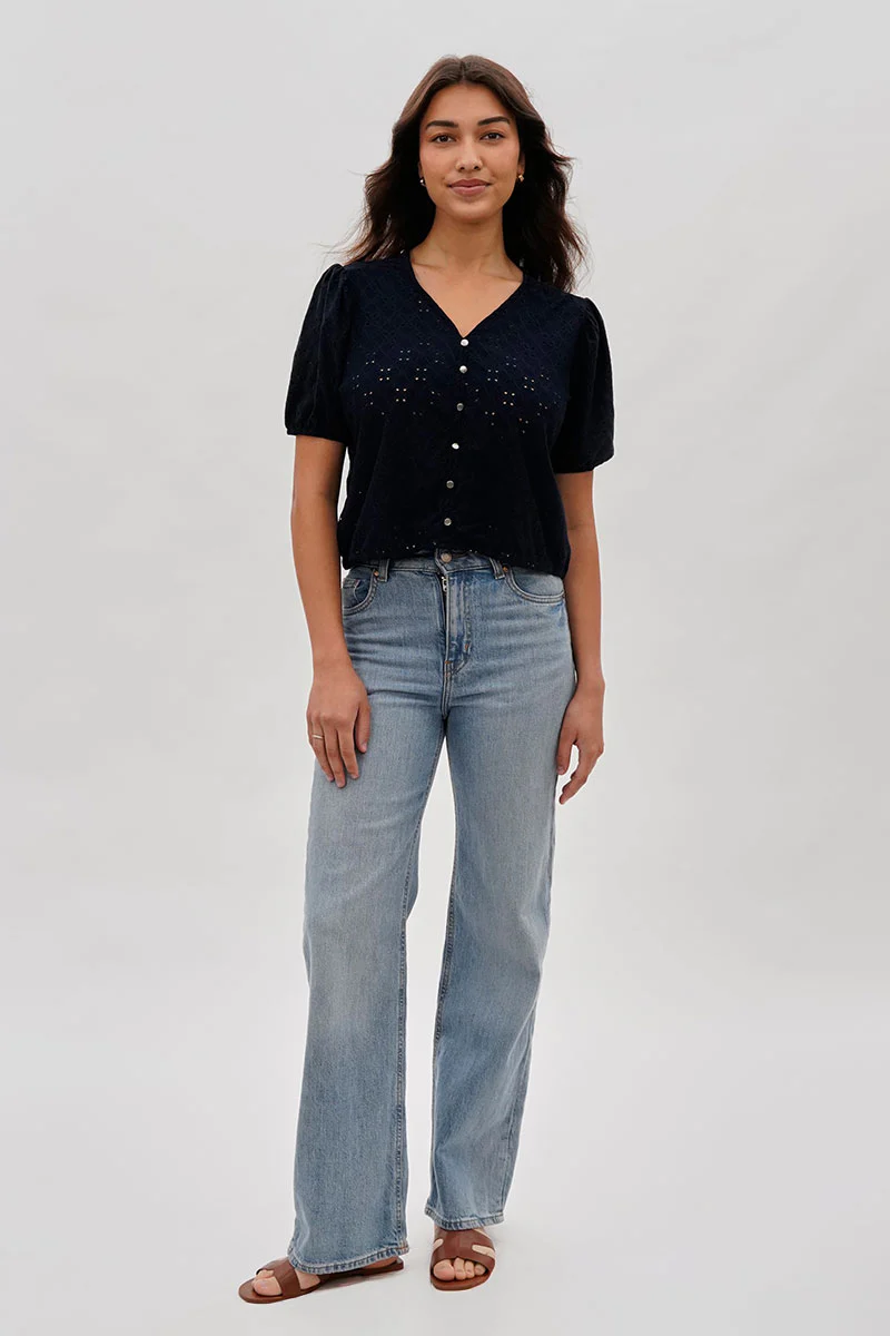 Beechers Brook Button Down Eyelet Blouse - Navy - Image 5