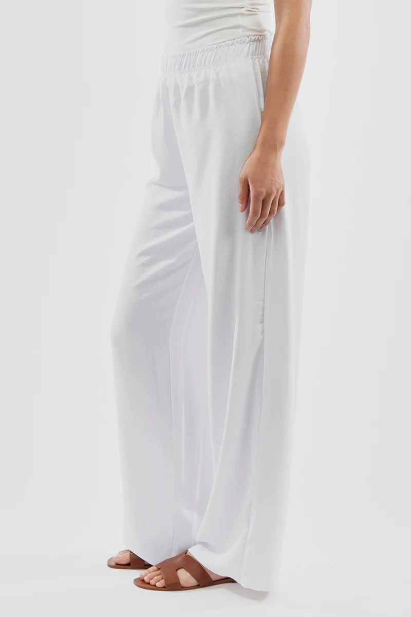 Stylexchange Vintage Solid Basic Palazzo Pants - White - Image 2