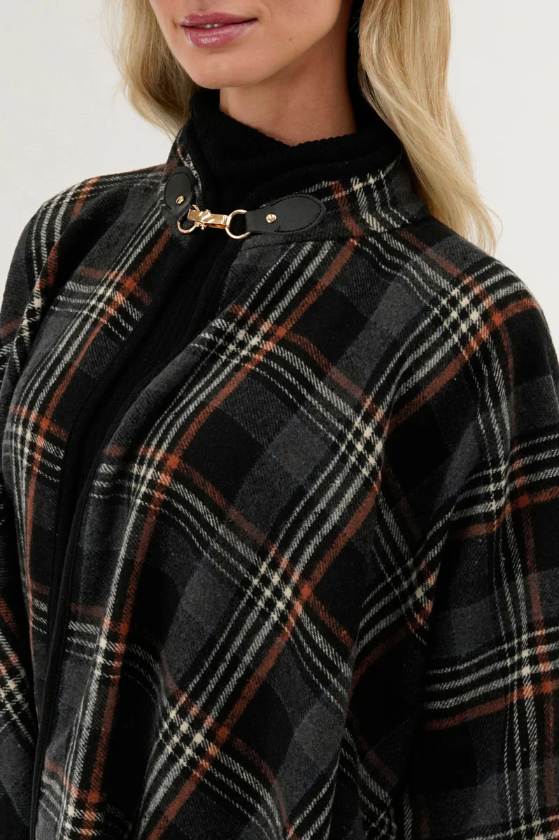Canada Weather Gear Plaid Poncho - Black - Image 4