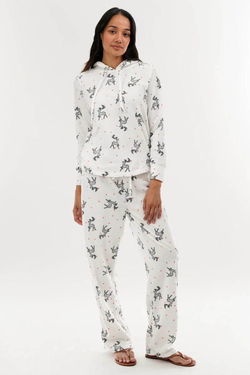Canada Weather Gear Reindeer Print Hooded Pajama Top - White - Image 5