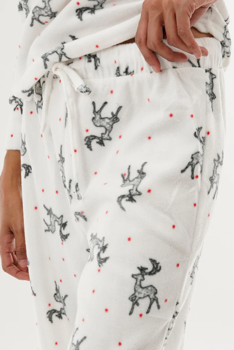 Canada Weather Gear Reindeer Print Wide Leg Pajama Pants - White - Image 4