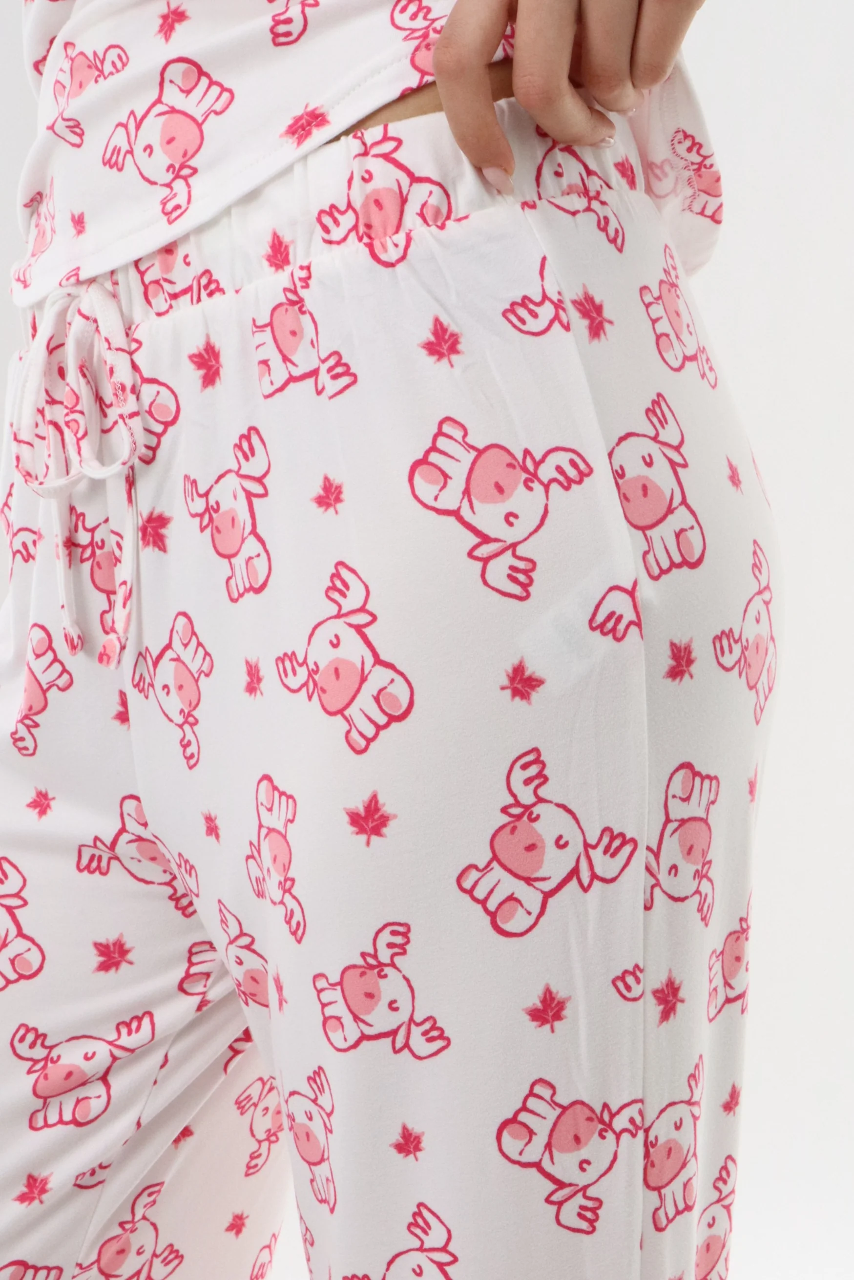 Canada Weather Gear Long Printed Pajama Pants - White - Image 4