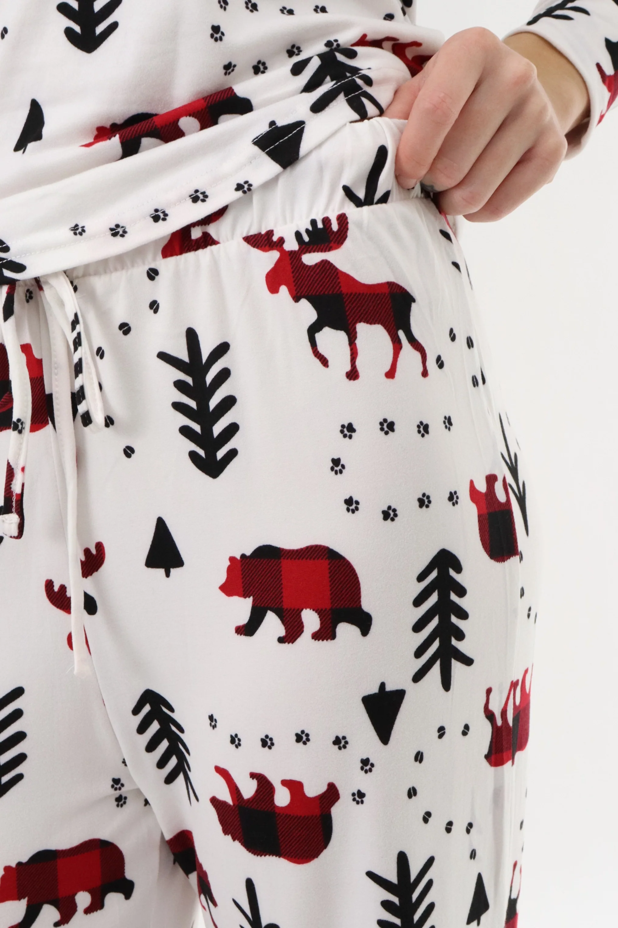 Canada Weather Gear Wide Leg Festive Pajama Pants - White - Image 4