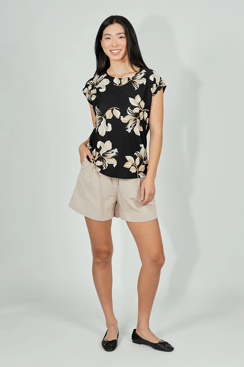 Beechers Brook Floral Circle Neck Tee - Black - Image 5