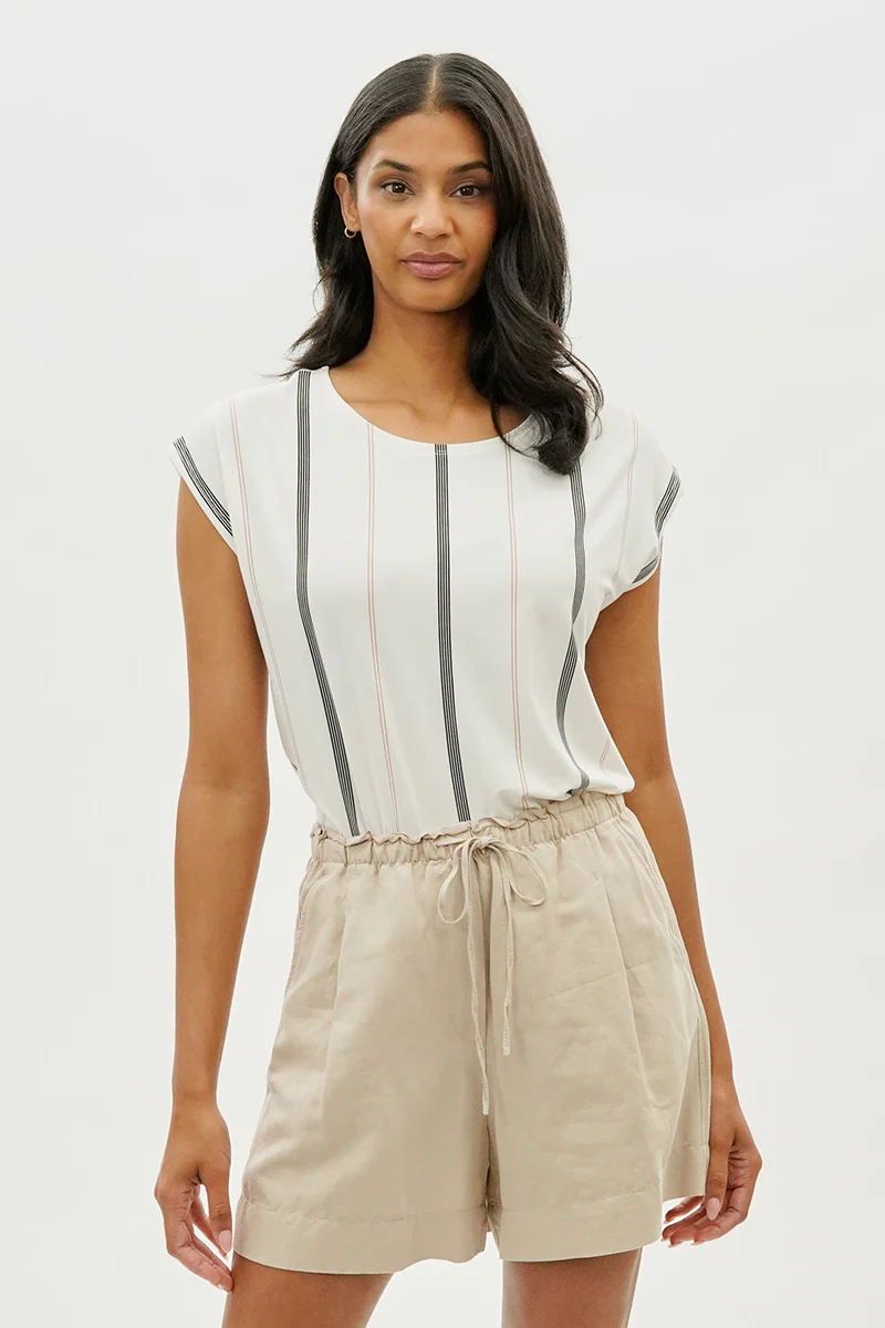 Beechers Brook Striped Circle Neck Tee - White