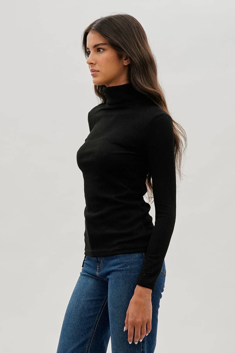 Magazine Ribbed Turtleneck Pullover Sweater - Black - Image 2