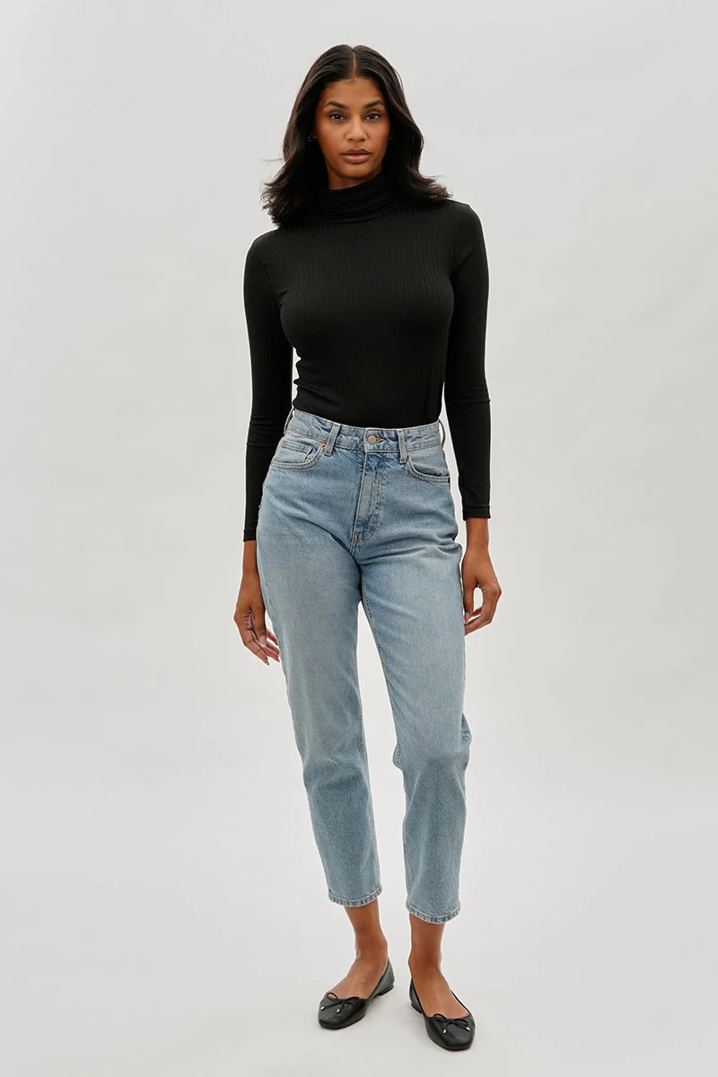 Majora Long Sleeve Turtleneck Pullover Sweater - Black - Image 5