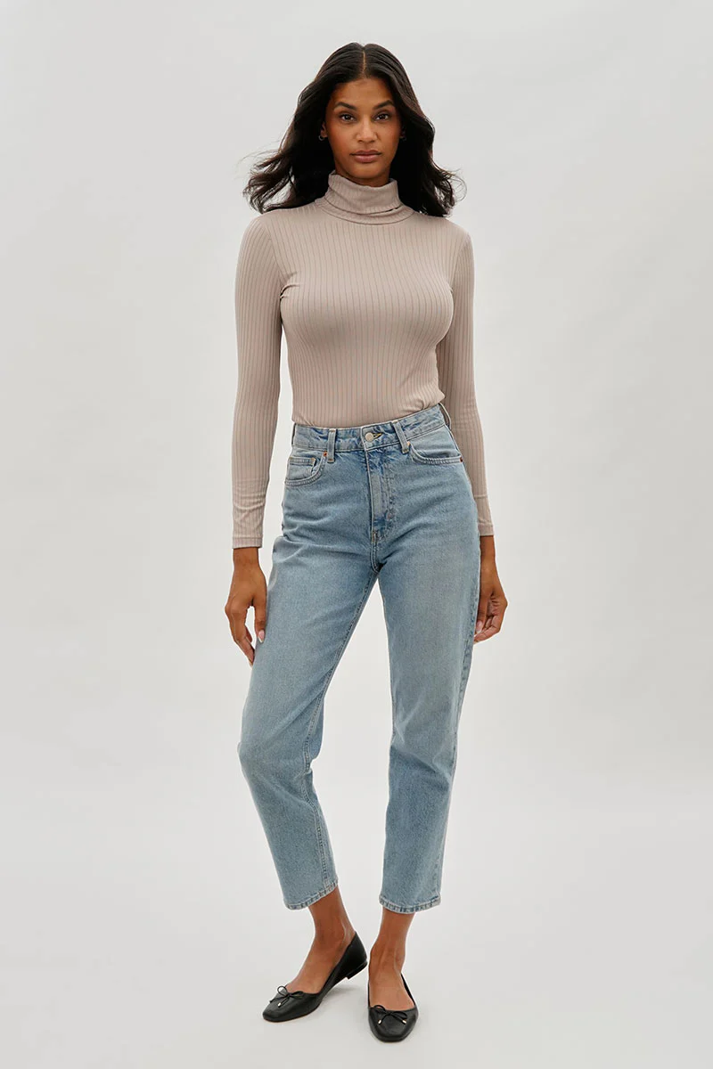 Majora Long Sleeve Turtleneck Pullover Sweater - Taupe - Image 5