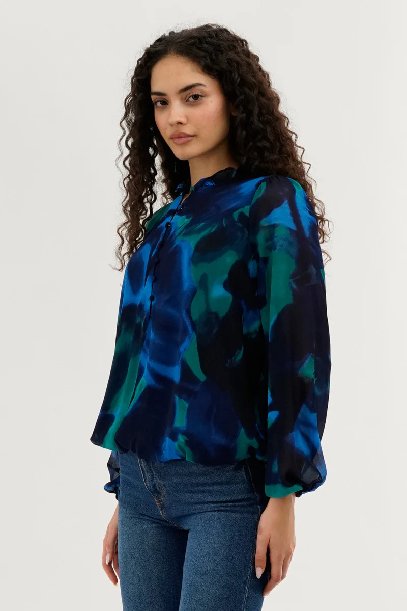 Costa Blanca Patterned Sheer Sleeve Blouse - Navy - Image 2