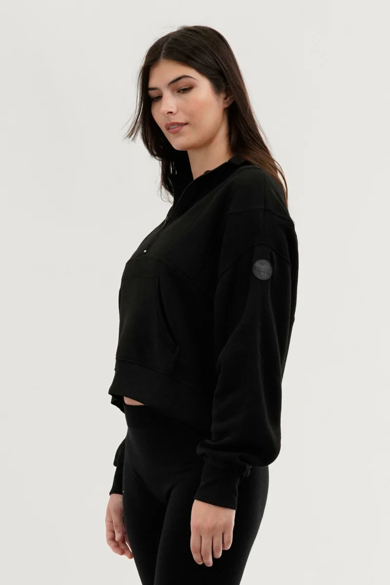 Fahrenheit Half Zip Cropped Sweatshirt - Black - Image 2